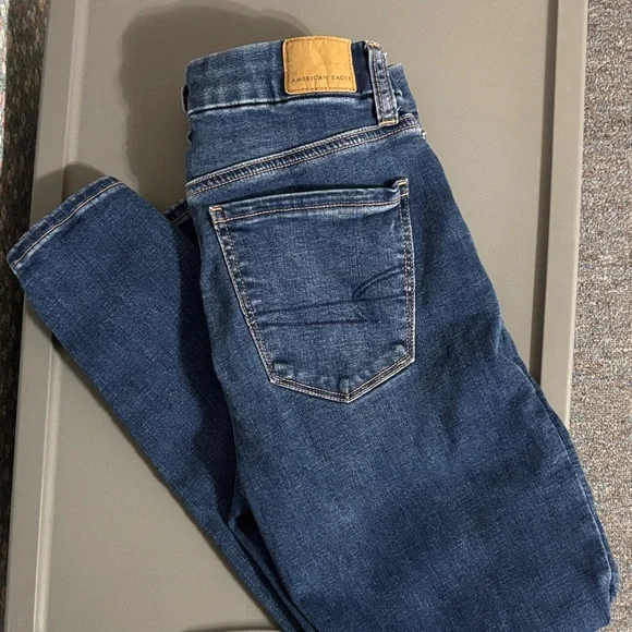 American Eagle Outfitters Women's Skinny Jeans - Dark Blue - Picture 3 of 4